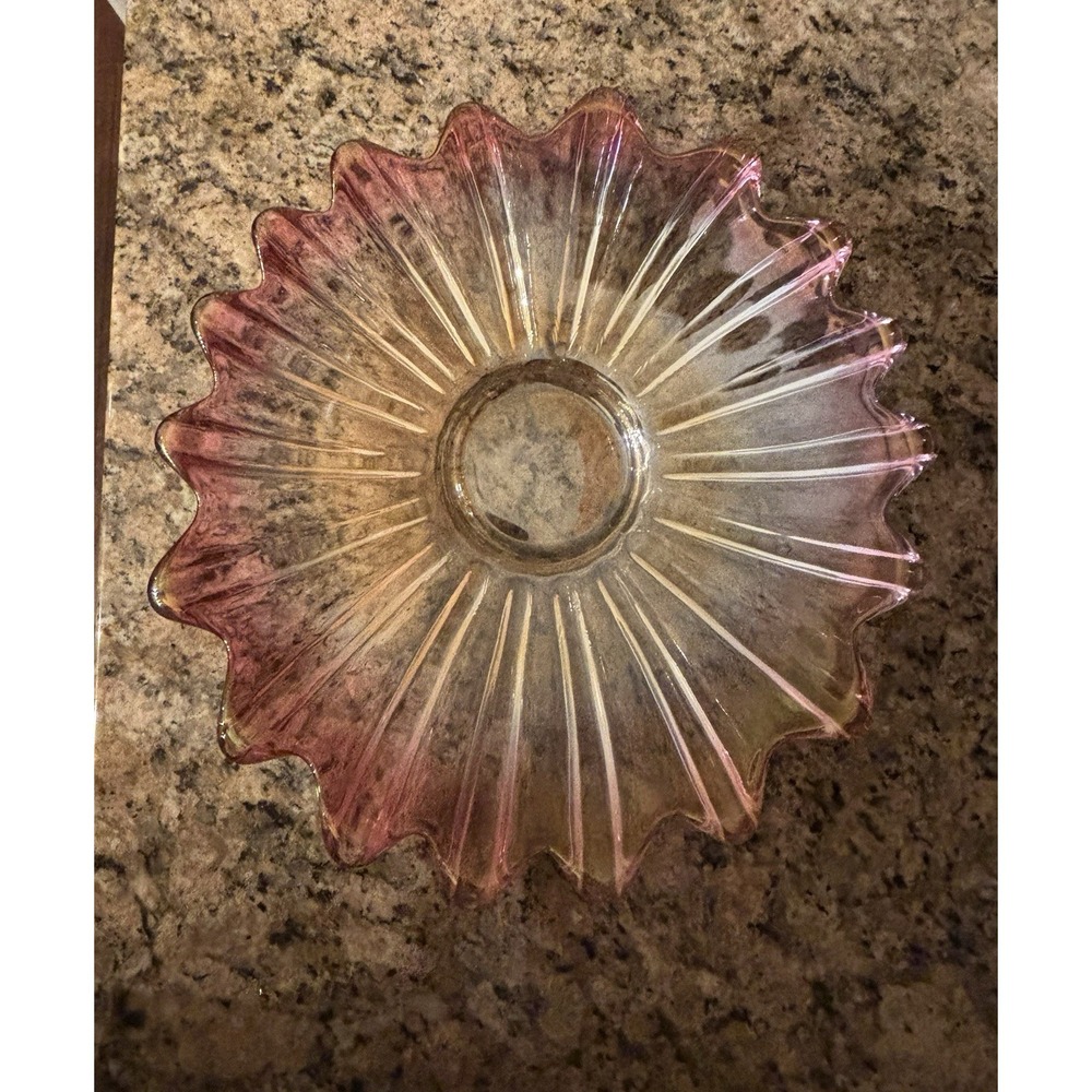 Vintage Federal Glass Celestial Marigold Iridescent 9" glass starburst bowl.